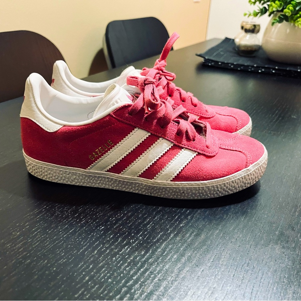 Adidas Gazelle shoes